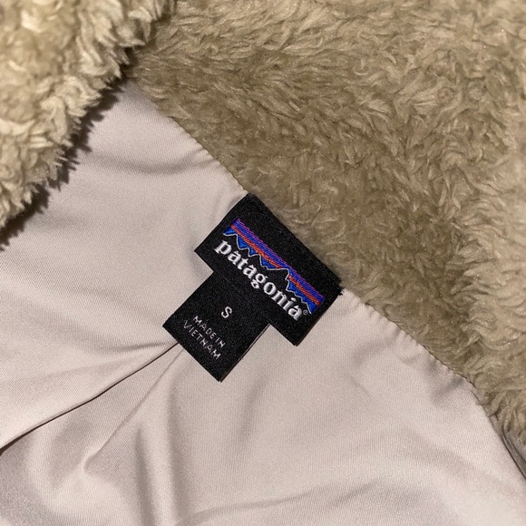 NWOT Patagonia vest - Picture 3 of 4